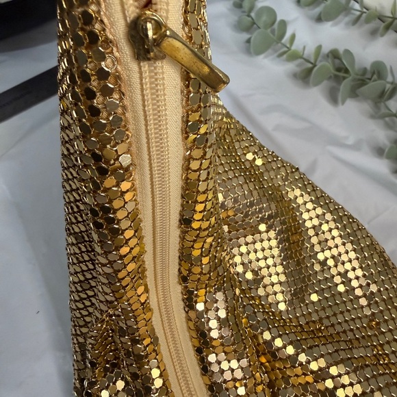 Vintage Gold Mesh Evening purse - Picture 5 of 8